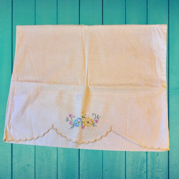 Vintage 2 Pillow Cases Pastel Embroidery by Osman Foldover Flap Standard Size - Picture 5 of 15